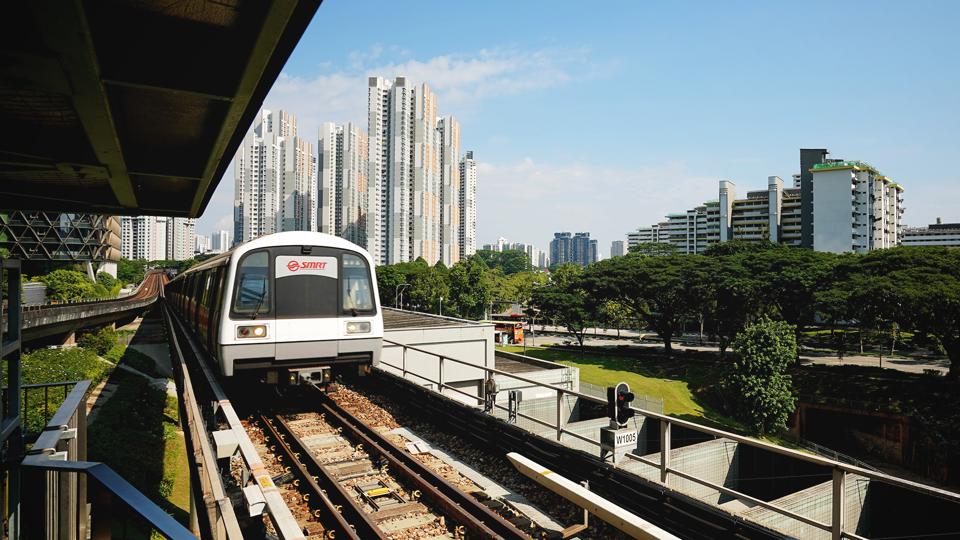 Singapore Mass Rapid Transit (MRT)